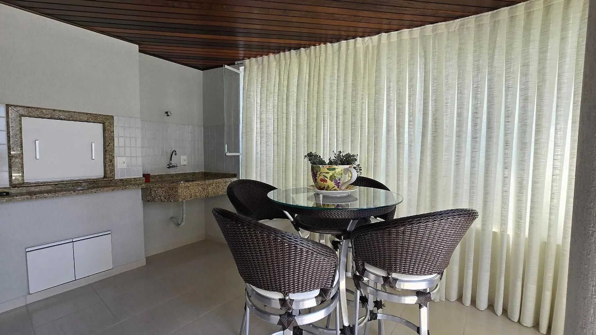 Apartment Apto 601 - 02 Quartos - Churrasqueira Sacada Balneario Camboriu Brazil