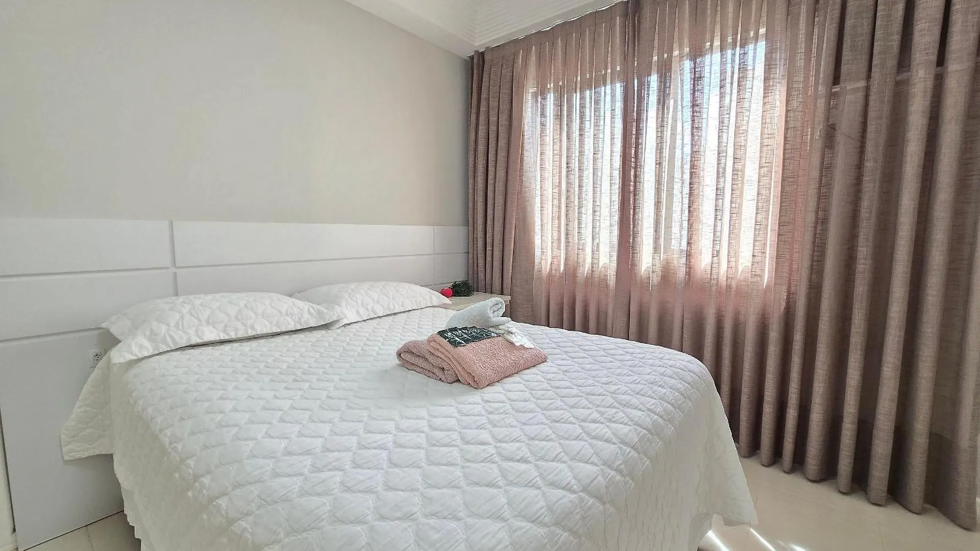 Apartment Apto 601 - 02 Quartos - Churrasqueira Sacada Balneario Camboriu